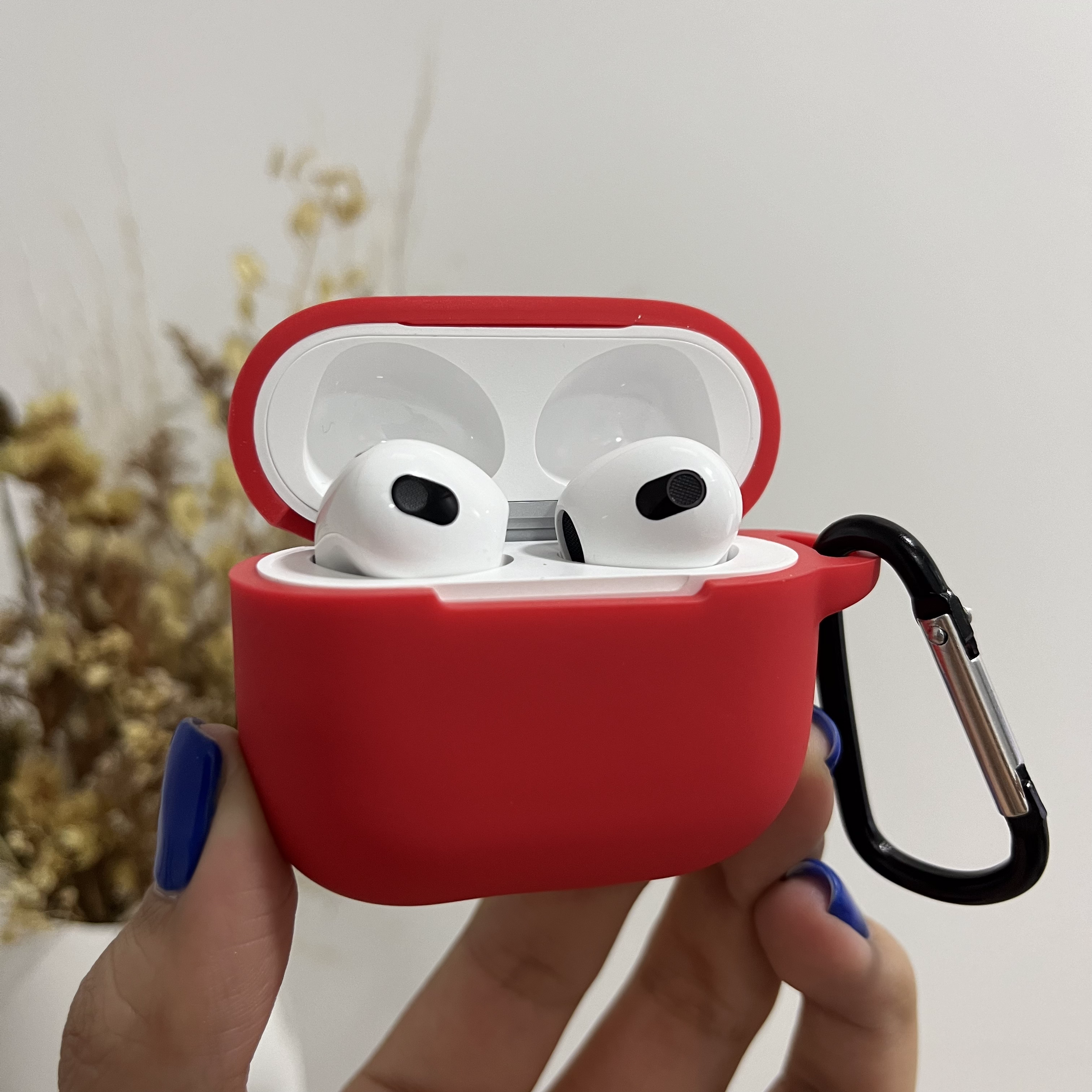 FORRO PROTECTOR CON ACCESORIOS PARA AIRPODS 3 GENERACIÓN