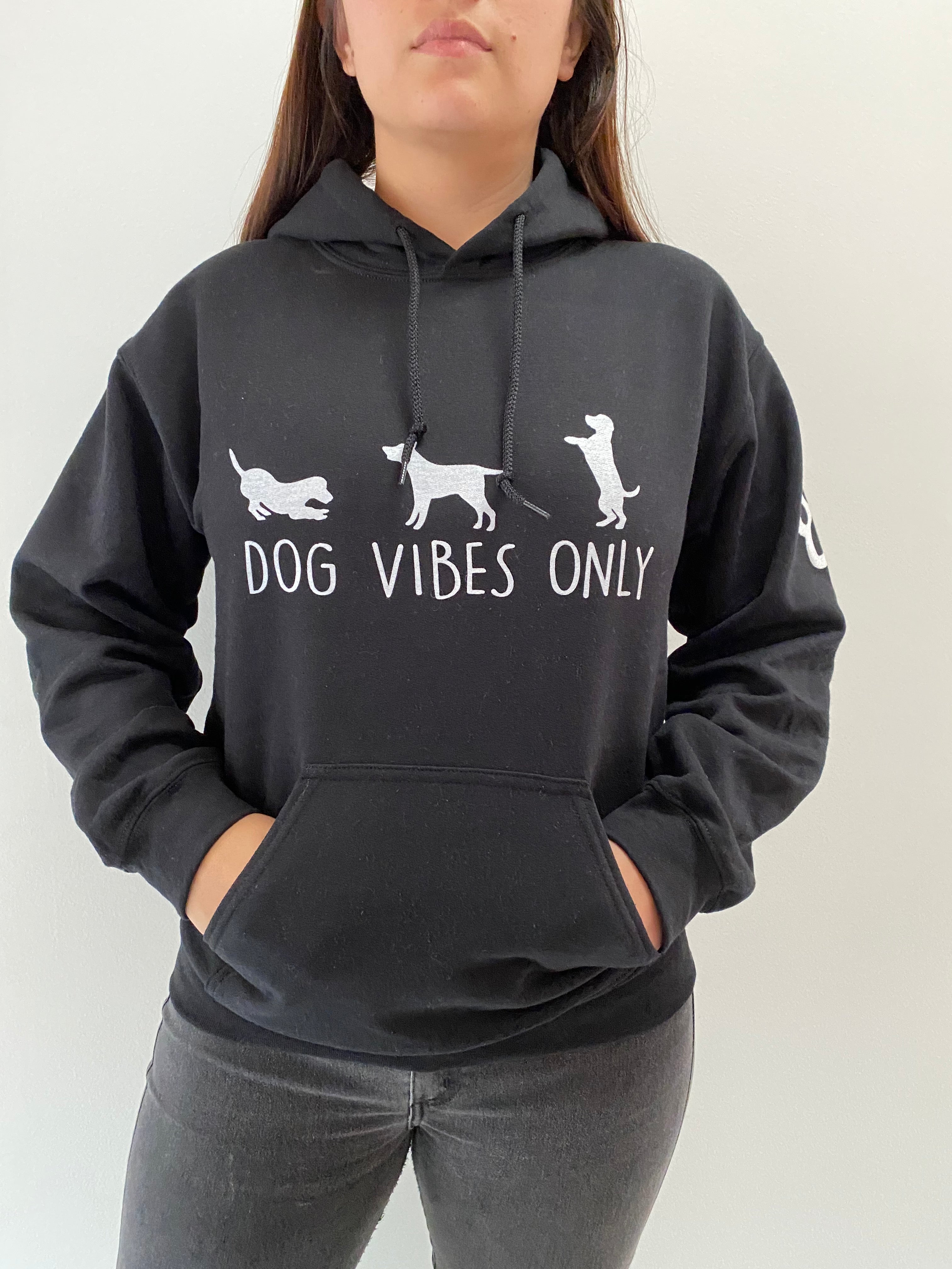 BUZO HODDIE LE ROI DOG VIBES ONLY